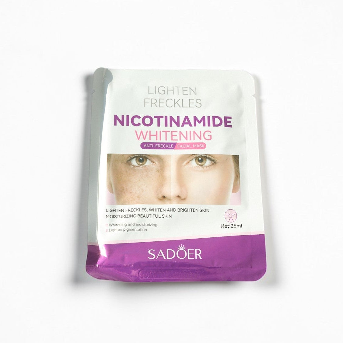 Sadoer nicotinamide whitening product packaging on a white background